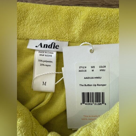 NWT Andie Swim Terry Button-Up Short Romper Honeysuckle Swim Cover Size Medium - Picture 5 of 8